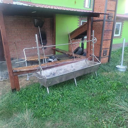 Vila La Capra Vecinului Oglinzi Exteriér fotografie