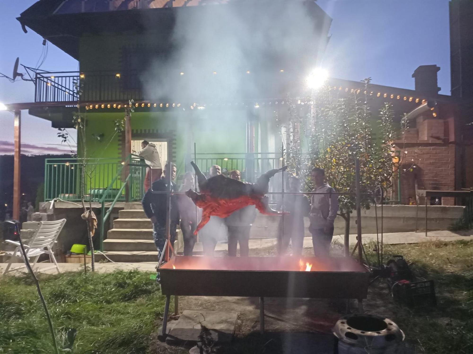 Vila La Capra Vecinului Oglinzi Exteriér fotografie